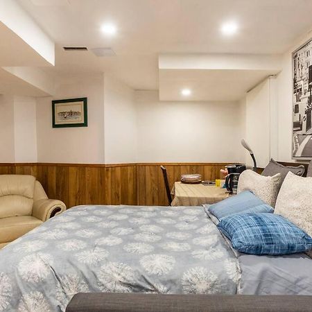Big Oasis Studio Near Airport Yyz Otel Toronto Dış mekan fotoğraf