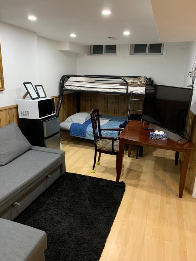 Big Oasis Studio Near Airport Yyz Otel Toronto Dış mekan fotoğraf
