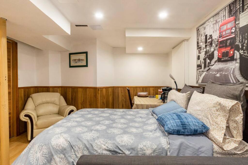 Big Oasis Studio Near Airport Yyz Otel Toronto Dış mekan fotoğraf